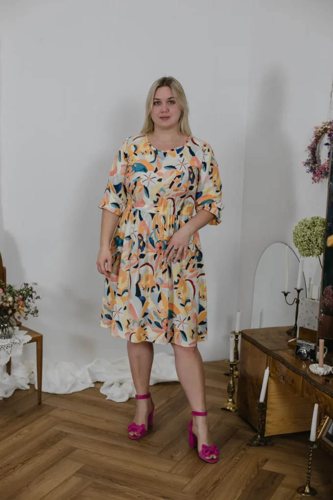 Sukienka Elena 70 flowers pastelowa malowana kwiaty wiskoza
