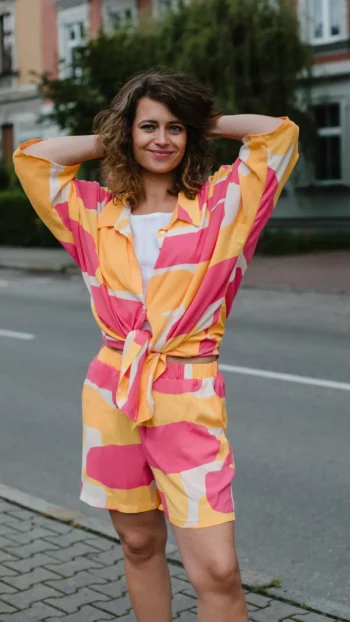 Spodenki Sasha i koszula Natasha komplet wiskoza kolorowe plamy