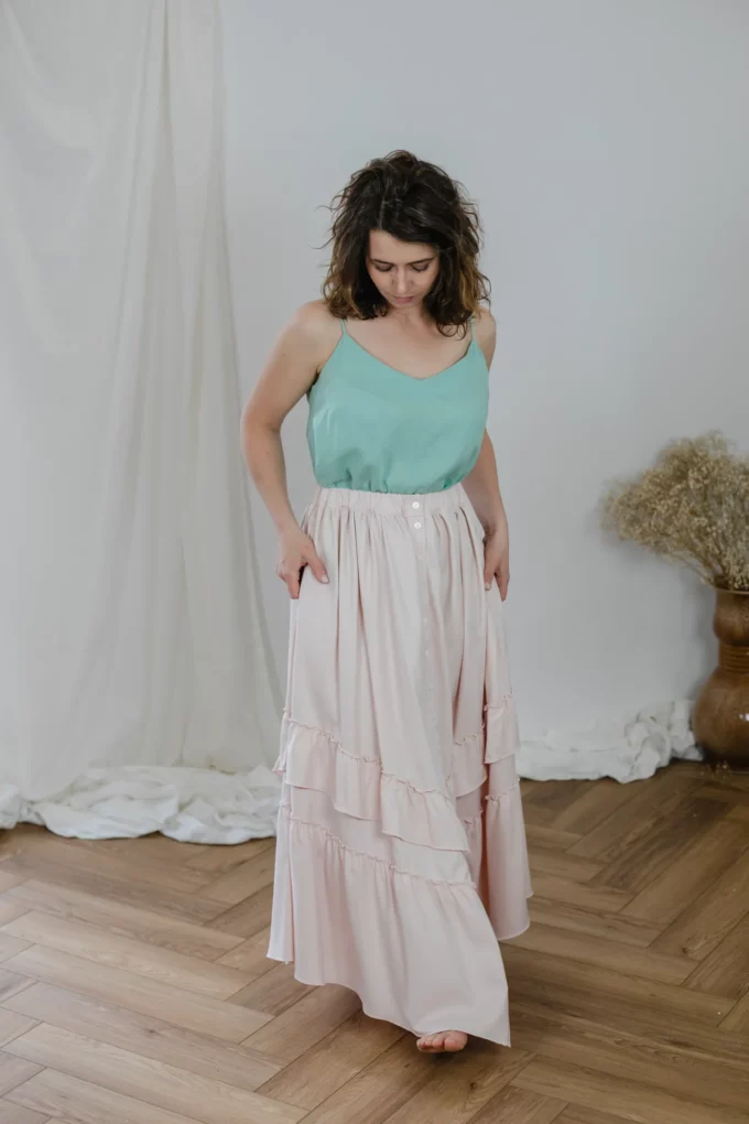 Spódnica Charlotte elegancka pudrowy róż wiskoza - obrazek 6
