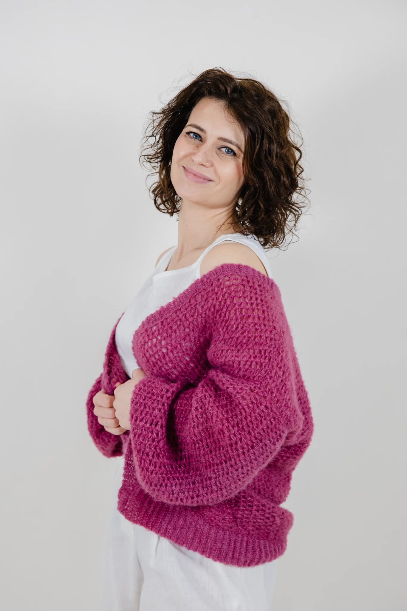 Sweterek chmurka alpaka i jedwab kardigan jagodowy wrzosowy - obrazek 5