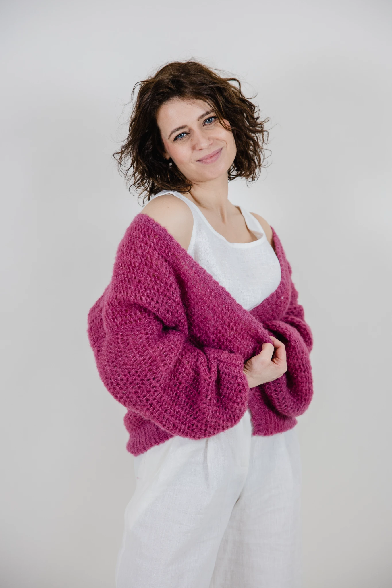 Sweterek chmurka alpaka i jedwab kardigan jagodowy wrzosowy - obrazek 4