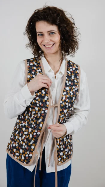 Pikowana kamizelka Suzi w skandynawskim stylu pomarańczowa czarna