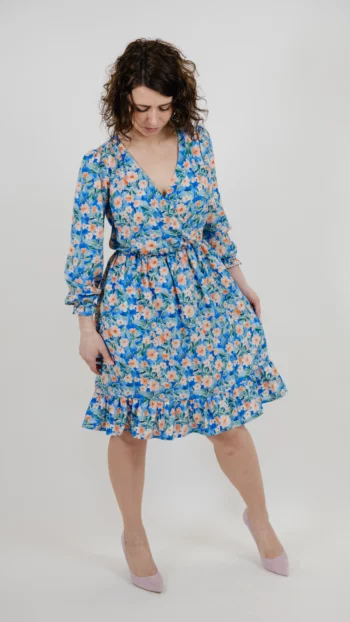 Sukienka Claire wiskoza błękitna turkusowa z pomarańczowymi kwiatami